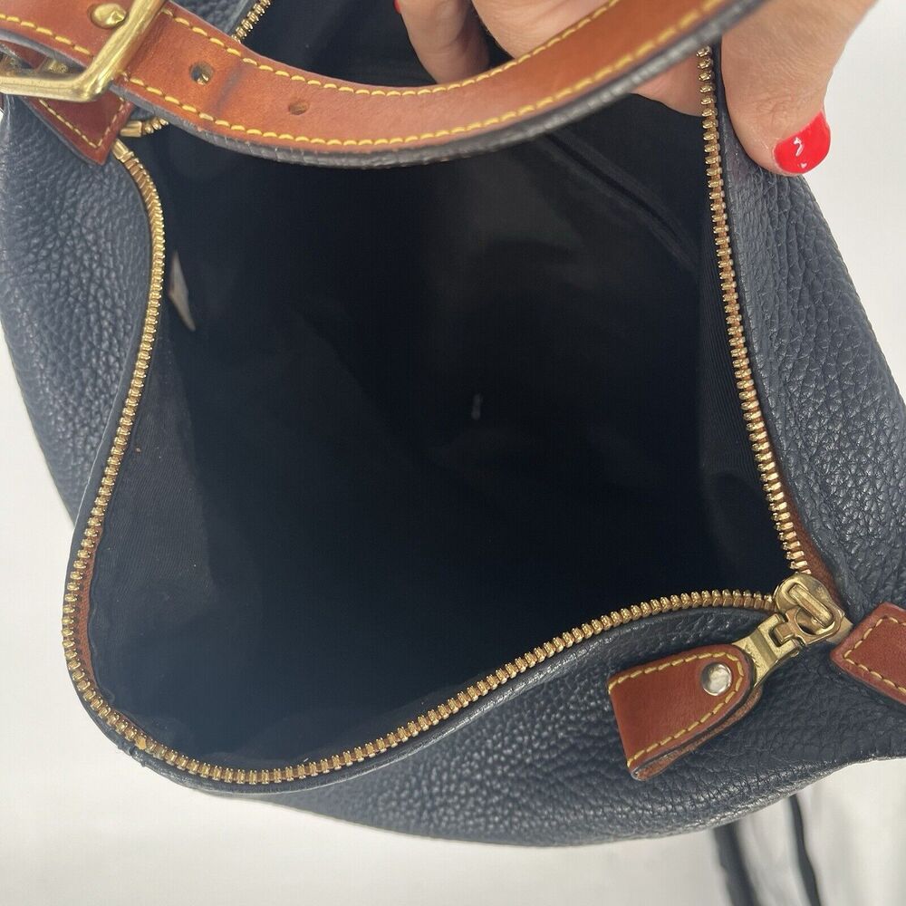 Dooney And Bourke Hobo Bag Pebbled Leather Black And Tan Shoulder Bag - Picture 10 of 16